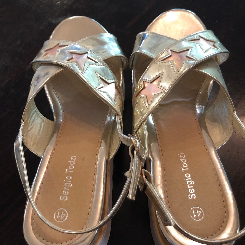 Sergio Todzi White has Gold Wedge Sandals